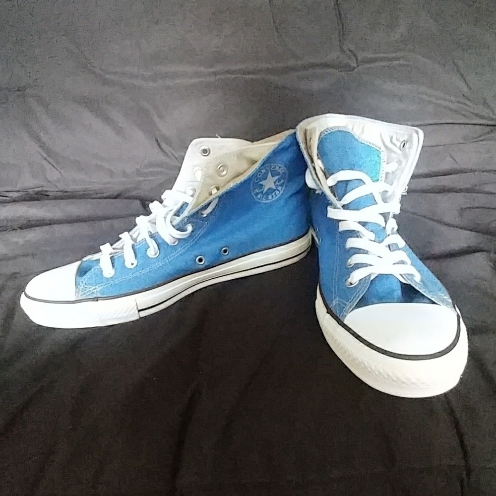 NWOT Blue Converse High Tops